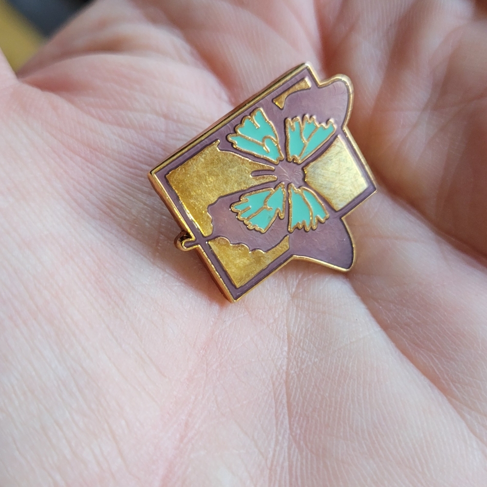 Scatter Pin Lot - Picture 3 of 6